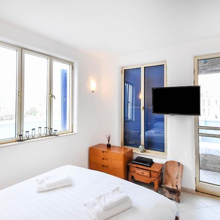 Ferienwohnung Getaway In Greece By Holyguest Tel Aviv-Jaffa Exterior foto